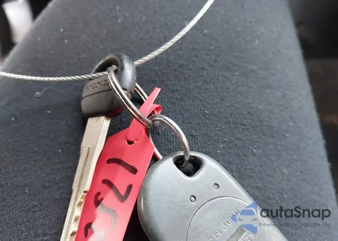 2001 Honda Cr-V Ex from USA, damaged, VIN JHLRD18681C022387